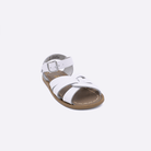 One toddler sized 800 Original style sandal with white straps and a beige insole. Facing left to right diagonally.