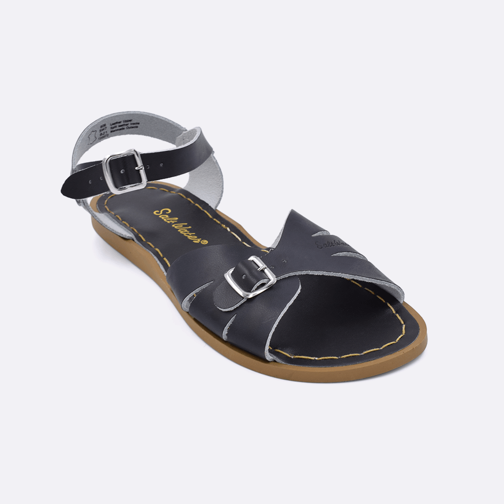 One 900 Classic style sandal color black. Facing left to right diagonally. 	Adult Size.