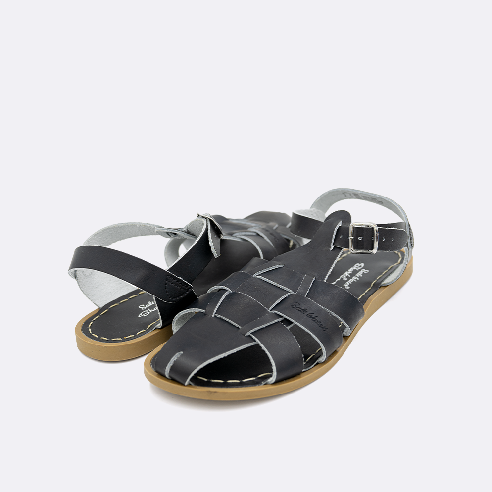 Saltwater shark 2025 sandals womens